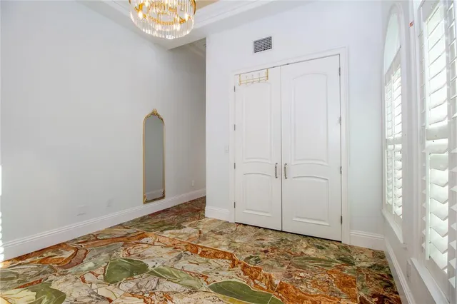 $9,200 | 25 Leeward Island, Clearwater, FL 33767