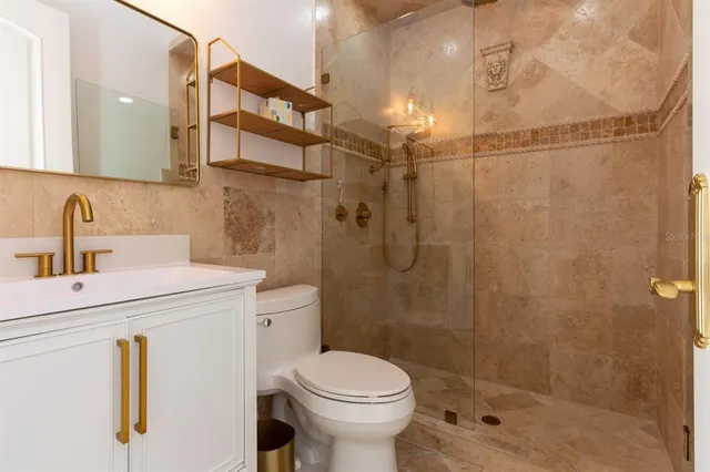 $9,200 | 25 Leeward Island, Clearwater, FL 33767