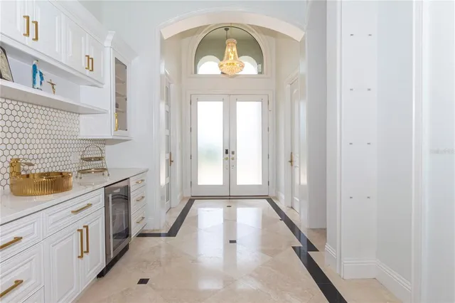 $9,200 | 25 Leeward Island, Clearwater, FL 33767