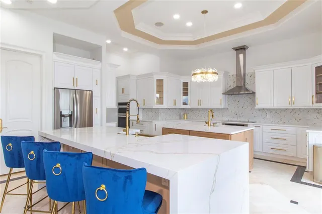 $9,200 | 25 Leeward Island, Clearwater, FL 33767