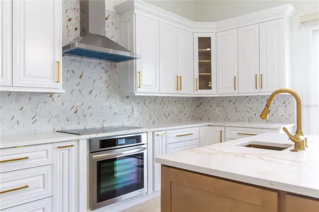 $9,200 | 25 Leeward Island, Clearwater, FL 33767