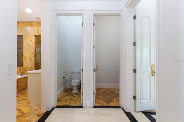 $9,200 | 25 Leeward Island, Clearwater, FL 33767