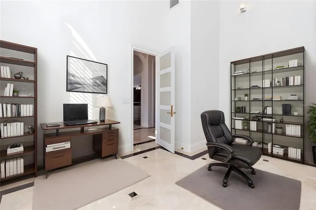 $9,200 | 25 Leeward Island, Clearwater, FL 33767