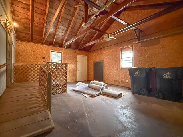 $159,900 | 2116 16th Avenue, Menominee, MI 49858