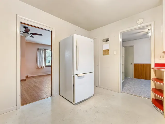 $159,900 | 2116 16th Avenue, Menominee, MI 49858