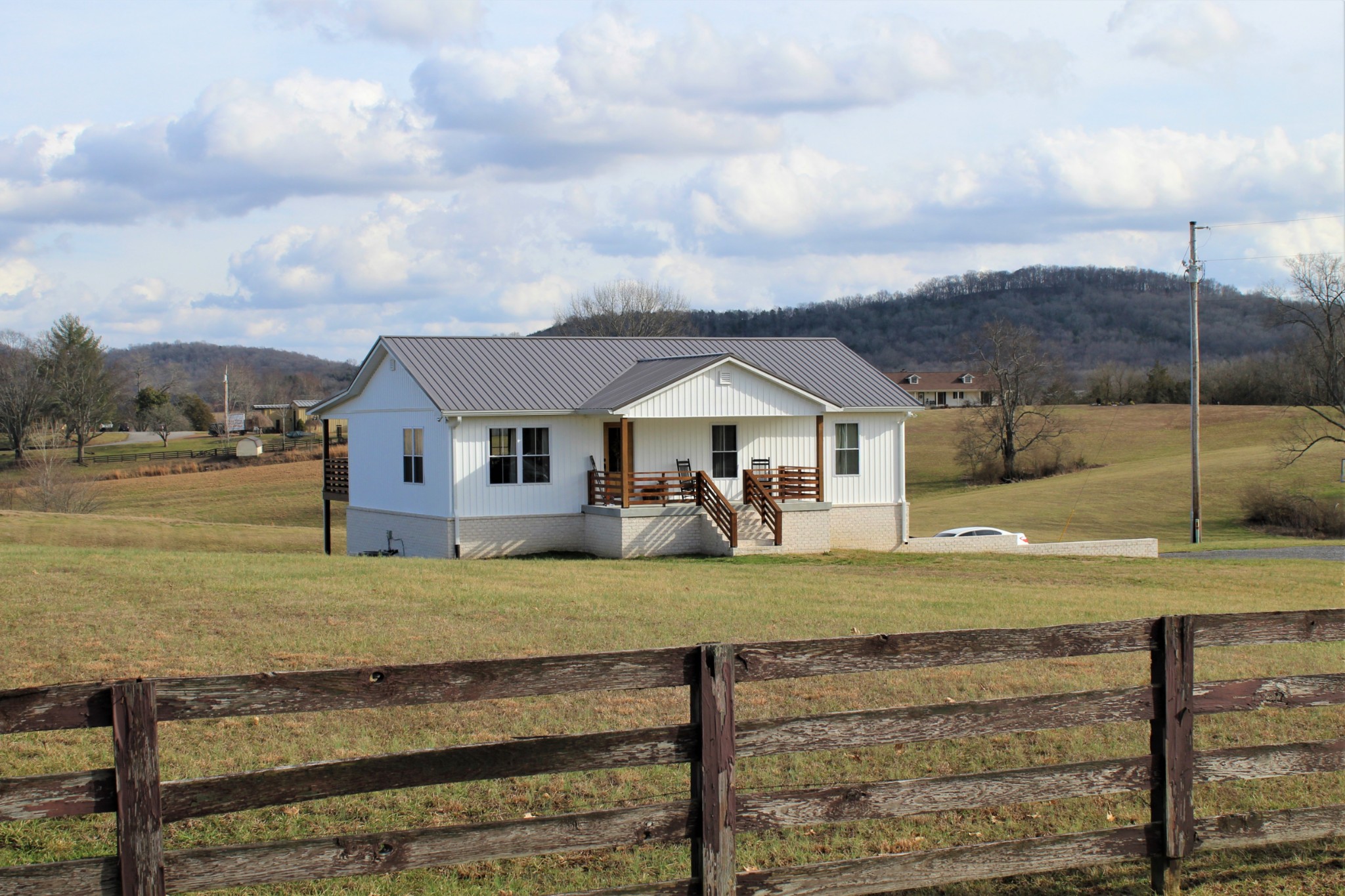 95 Sam Beasley Road Hartsville, TN 37074 - Photo 1 of 56 Gallery Image 1