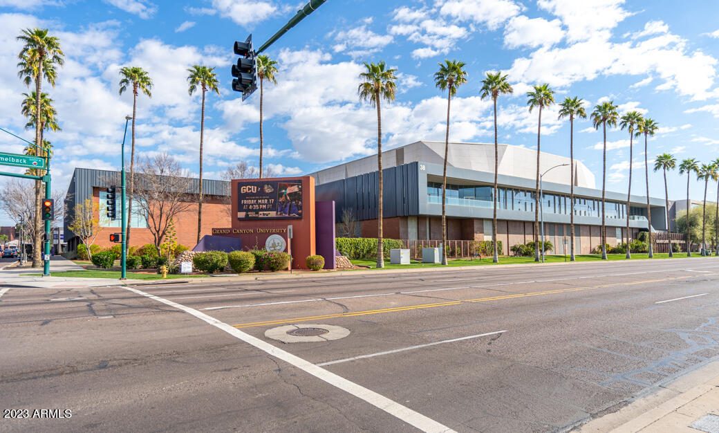 3247 West Camelback Road Phoenix, AZ 85017 - Photo 14 of 15 _DSC7158-HDR