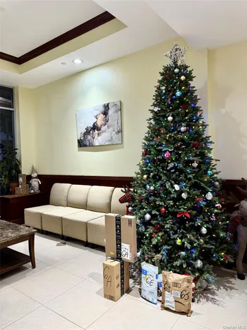 $598,000 | 63-14 Queens Boulevard, Unit 3F | Woodside