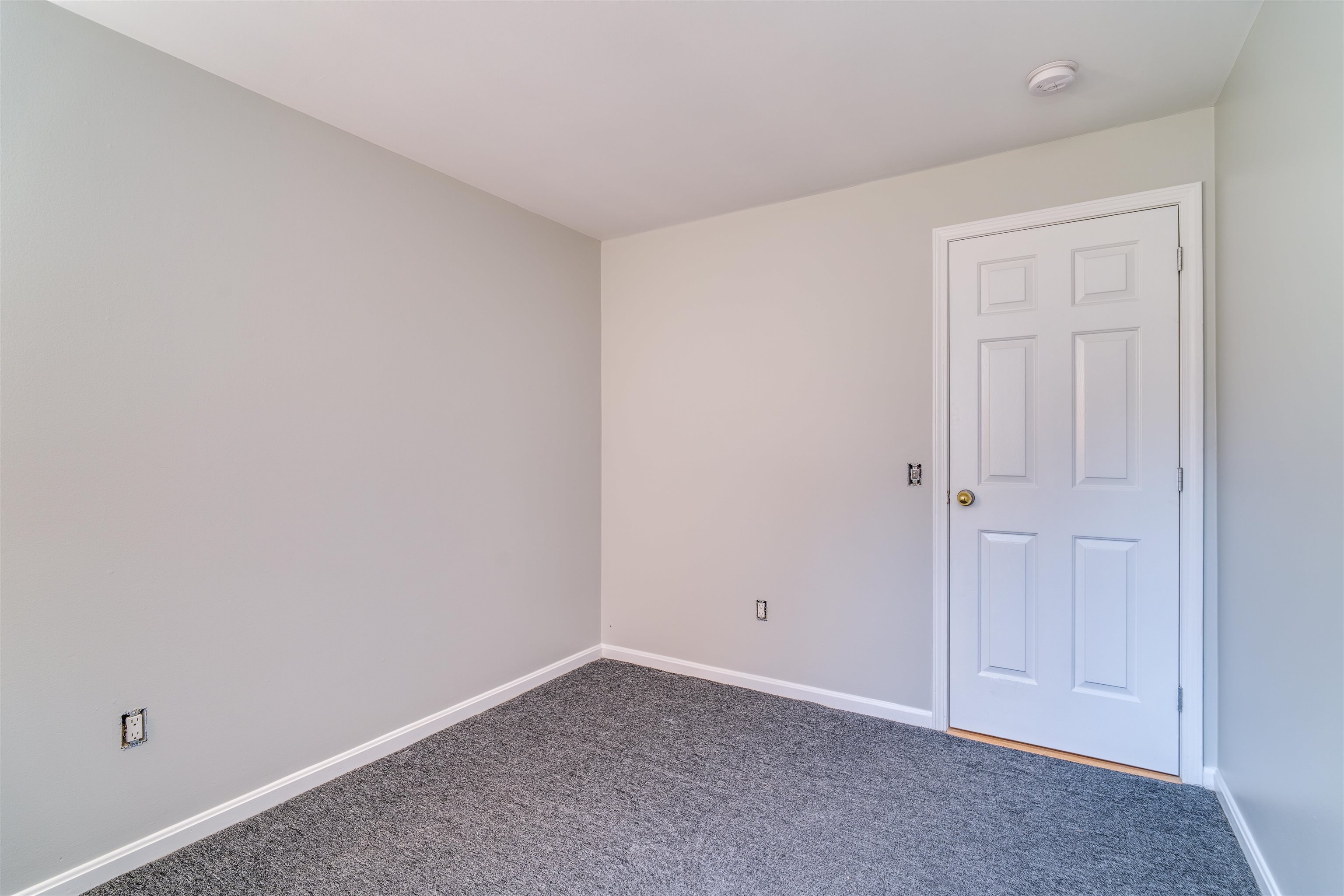 233 Berry River Road Barrington, NH 03825 - Photo 11 of 27