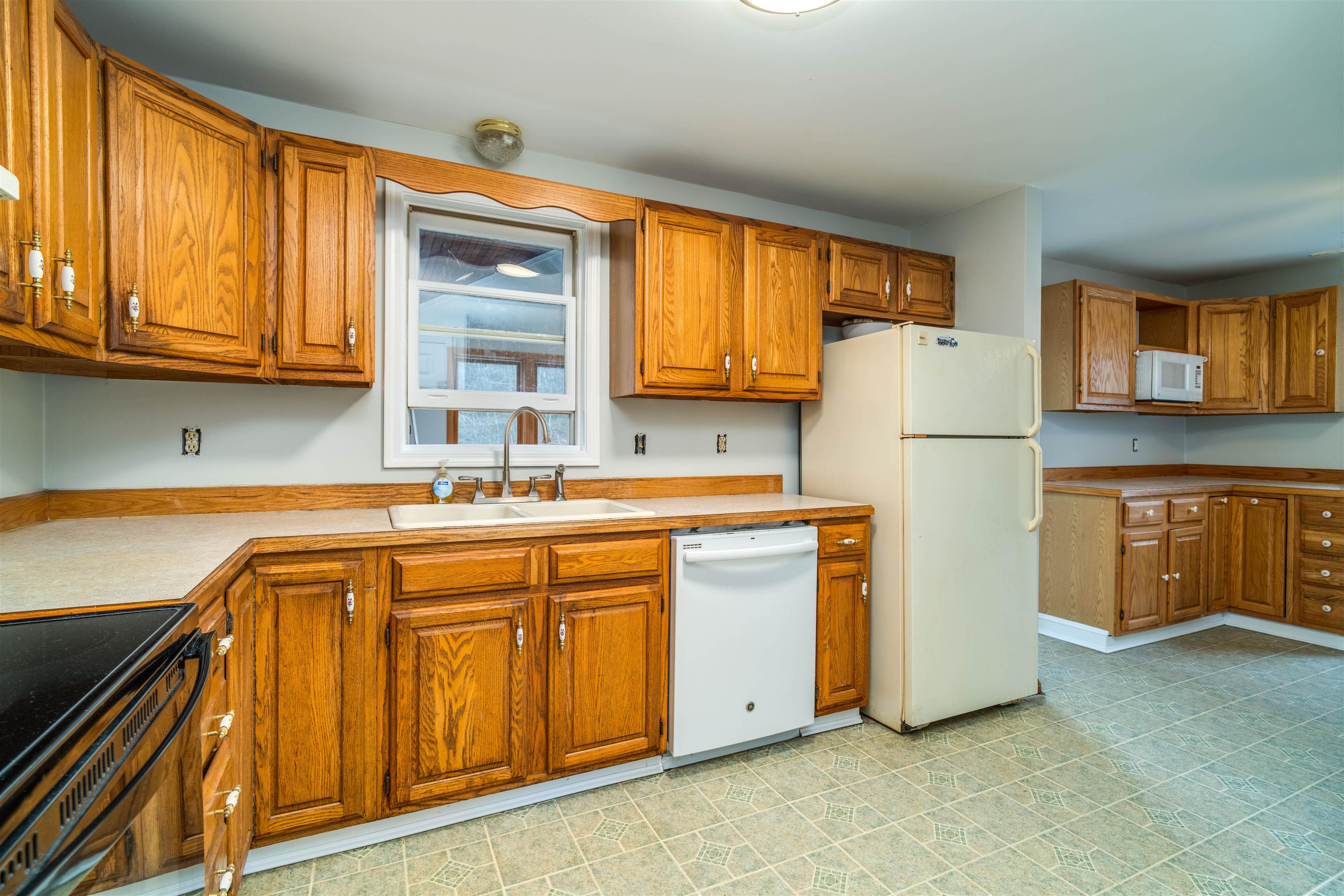 233 Berry River Road Barrington, NH 03825 - Photo 5 of 27