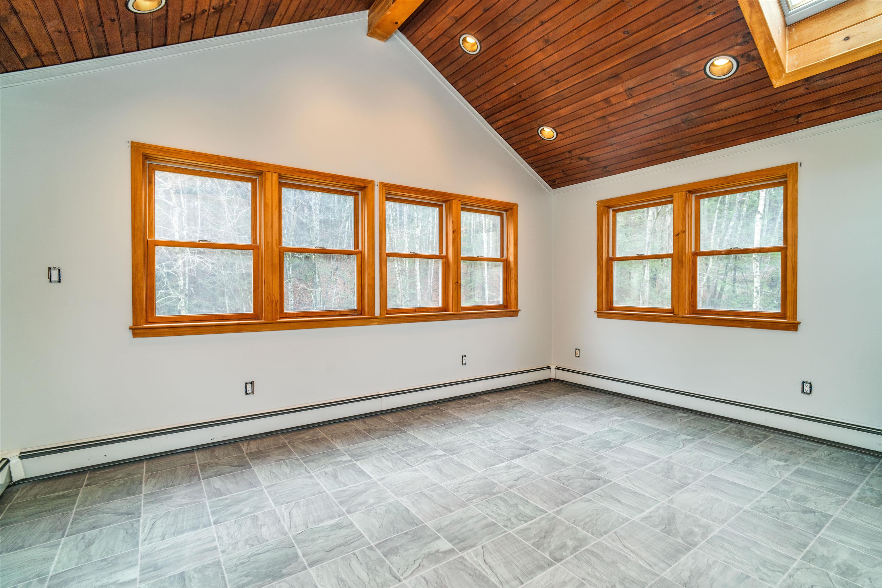 233 Berry River Road Barrington, NH 03825 - Photo 7 of 27