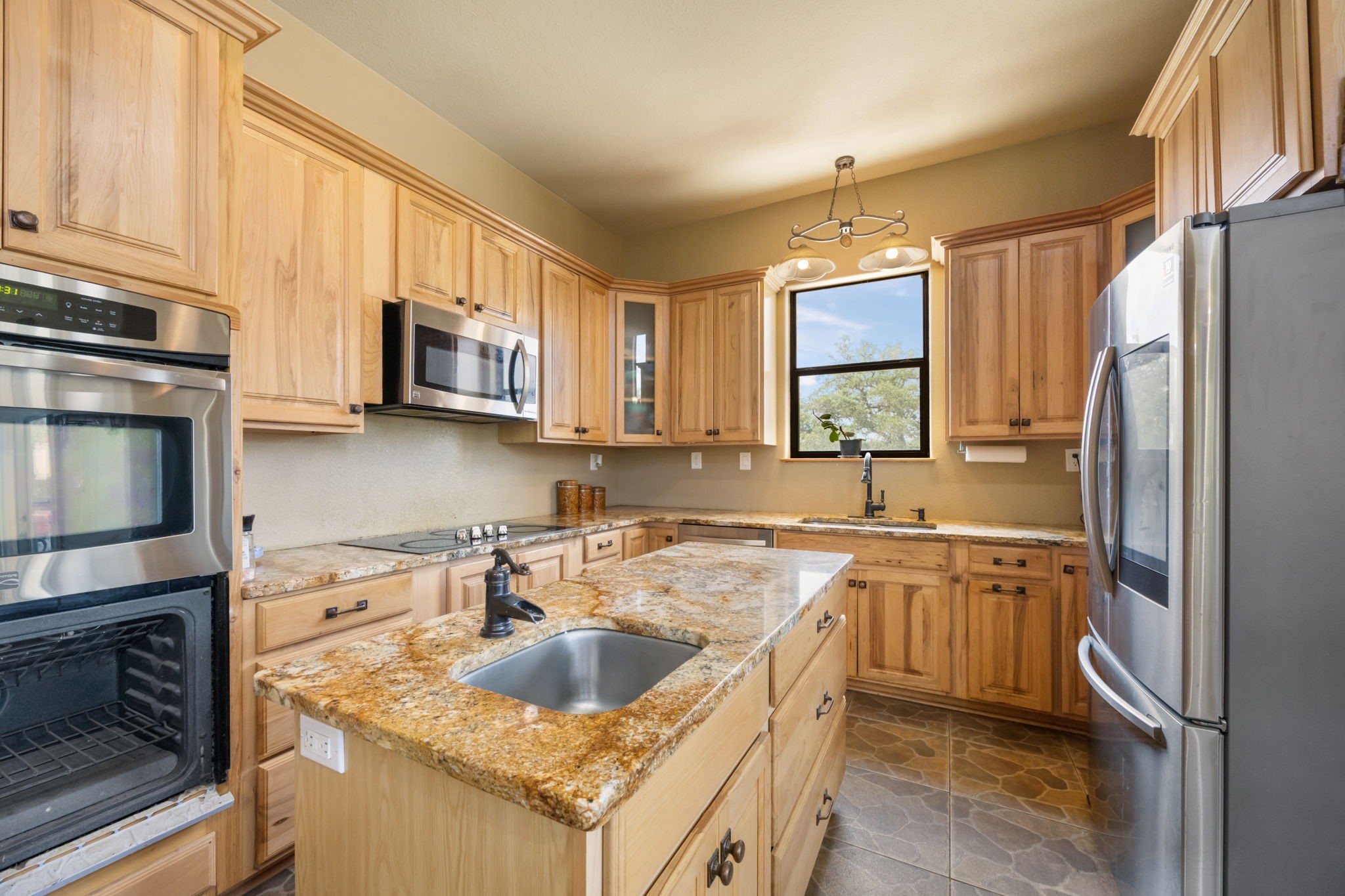 11970 Sulphur Springs Road Adkins, TX 78101 - Photo 15 of 50 stainless steel appliances