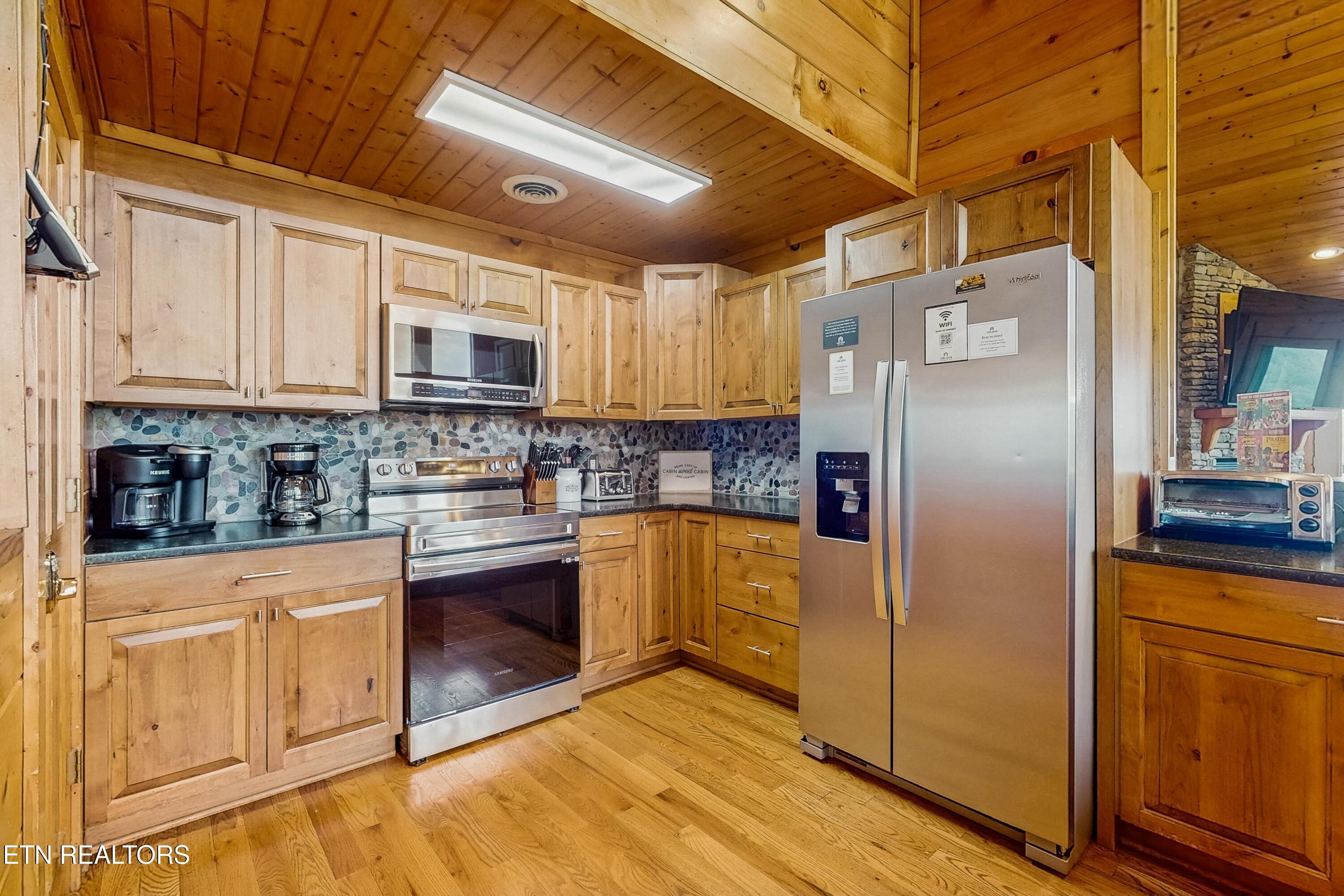 3219 Grouse Ridge Lane Sevierville, TN 37862 - Photo 7 of 45 TNSV527-6432887