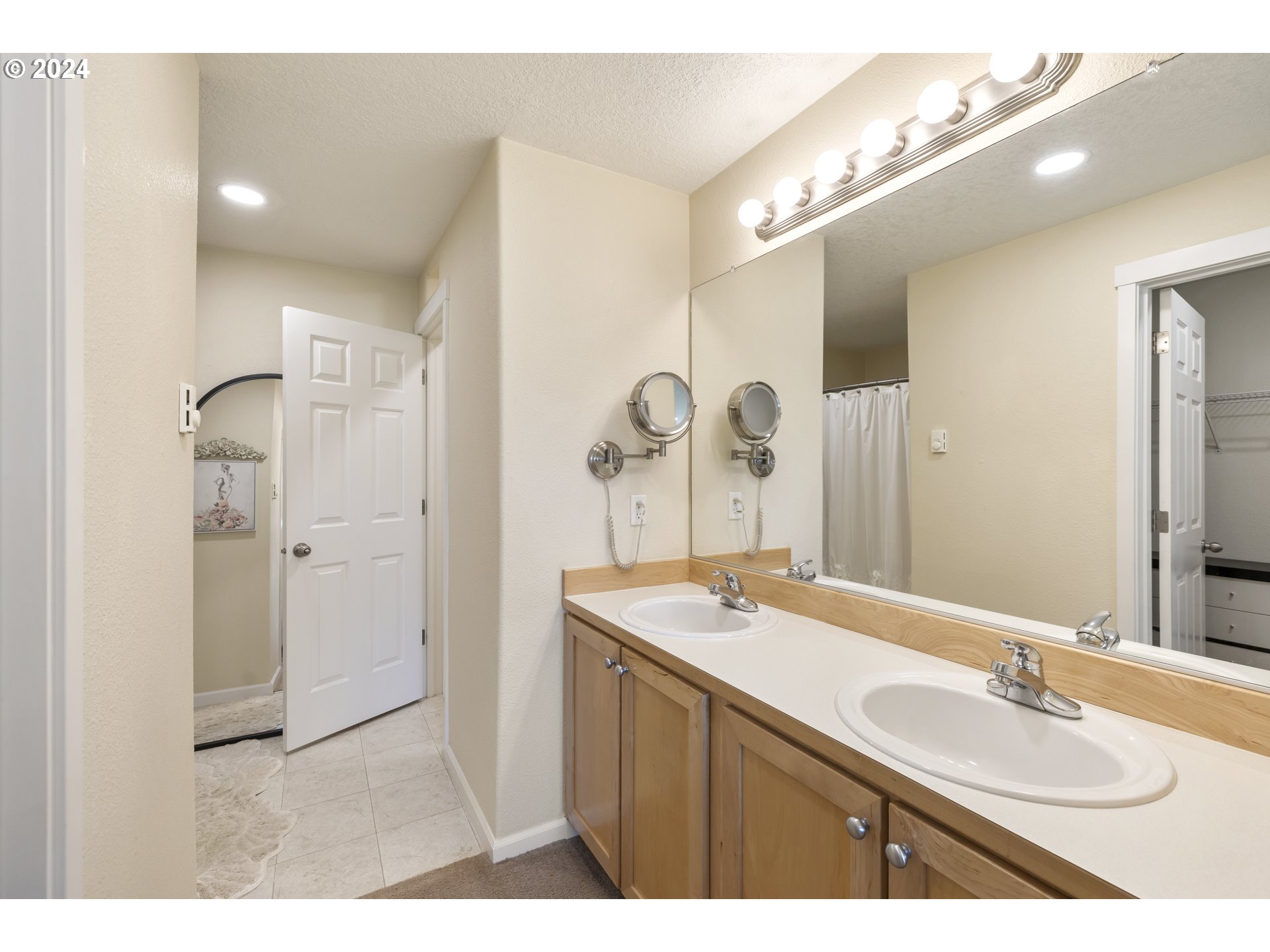14655 Southwest Beard Road, Unit 201 Beaverton, OR 97007 - Photo 27 of 40
