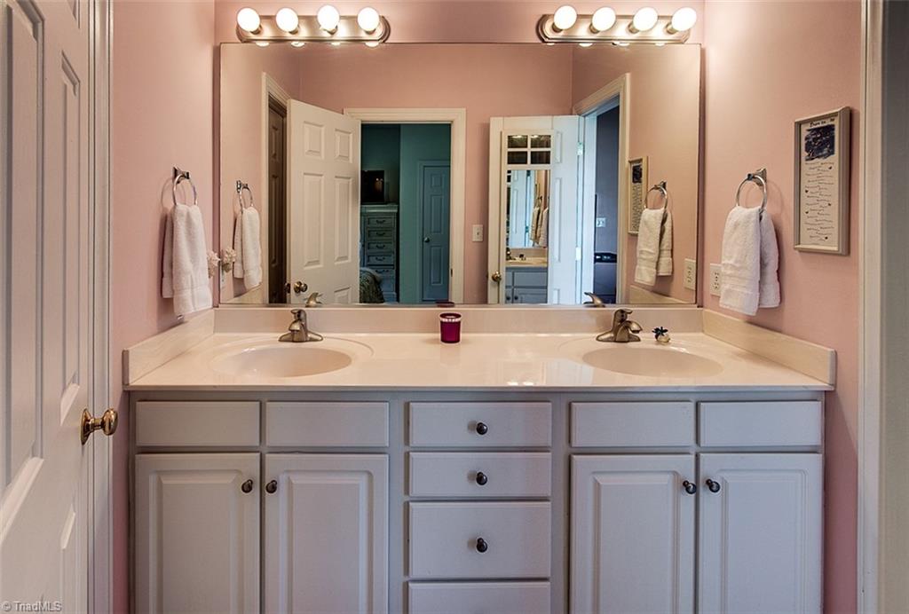 8509 Merriman Farm Road Oak Ridge, NC 27310 - Photo 22 of 30 Bathroom
