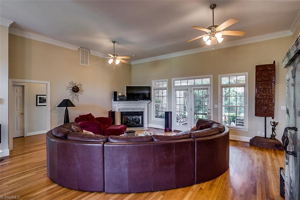 8509 Merriman Farm Road Oak Ridge, NC 27310 - Photo 6 of 30 Great Room