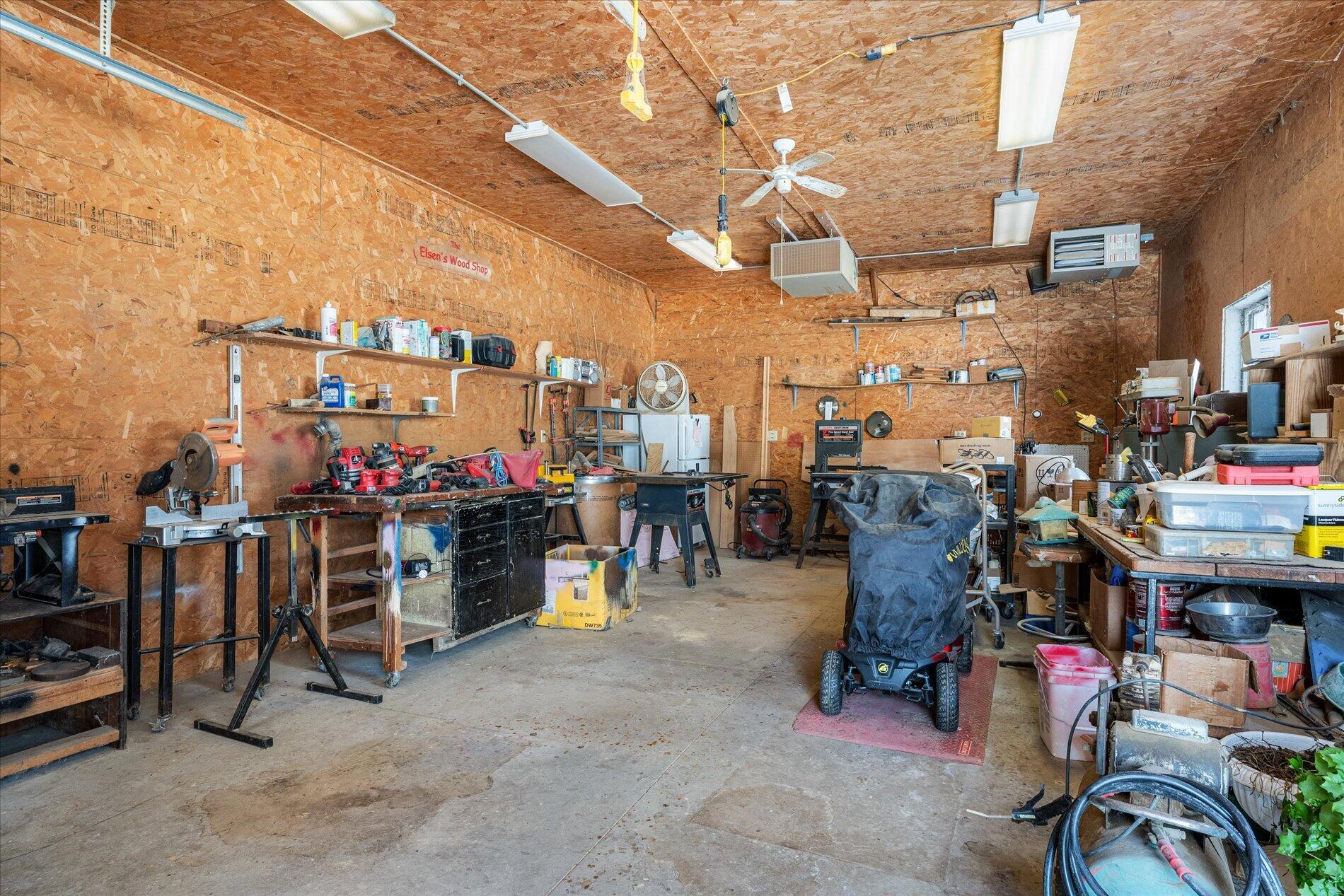 S921 Sveum Ridge Road Coon, WI 54623 - Photo 30 of 33 Heated workshop 30x17