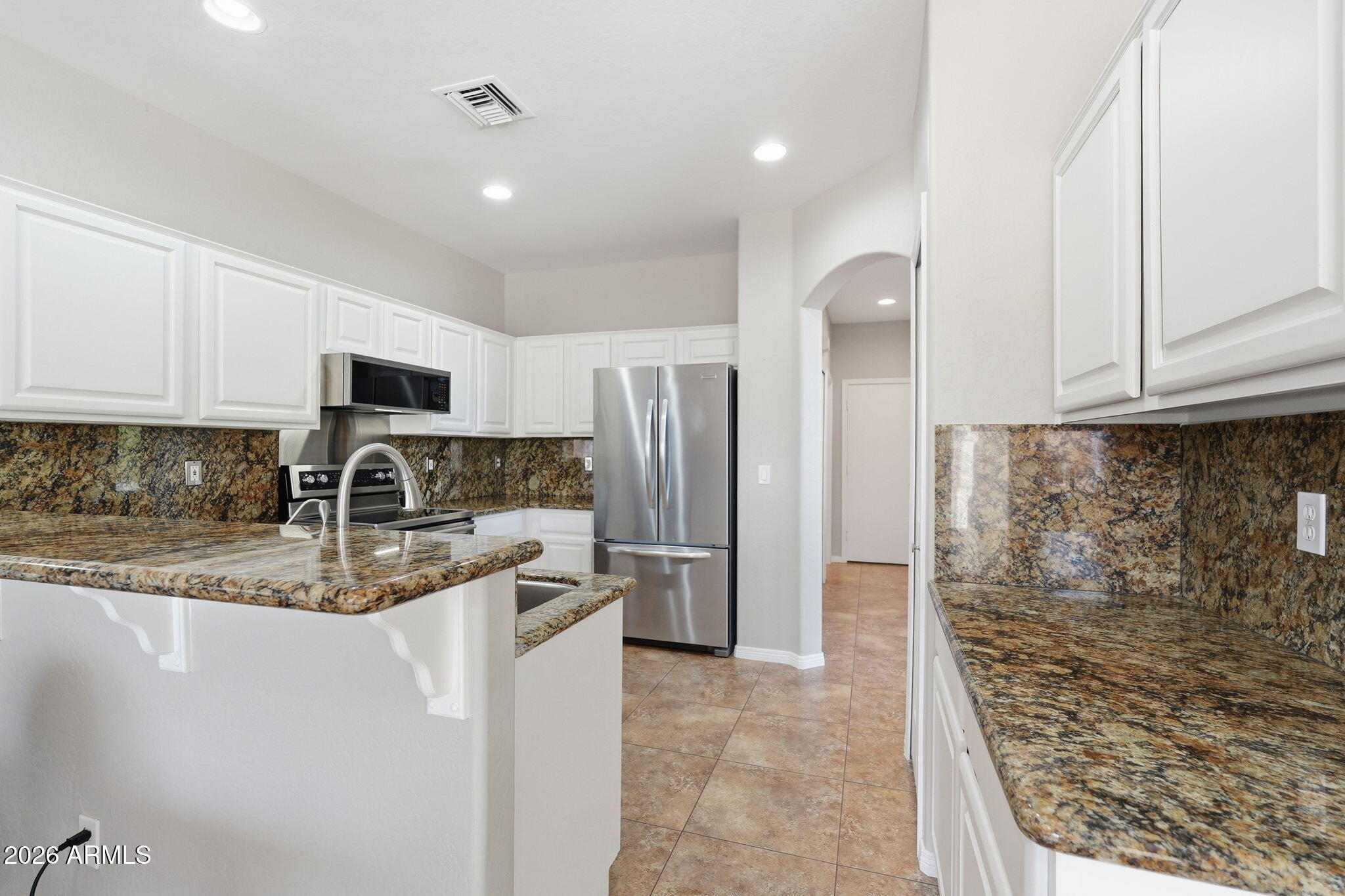 6334 North 6th Way Phoenix, AZ 85012 - Photo 2 of 45 ListerPros_016
