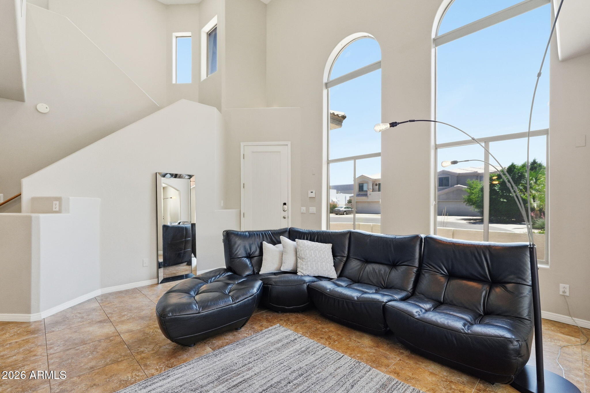 6334 North 6th Way Phoenix, AZ 85012 - Photo 5 of 45 ListerPros_004