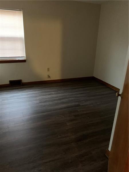 200 Jane Street McKees Rocks, PA 15136 - Photo 5 of 23 unit 1 bedroom #1
