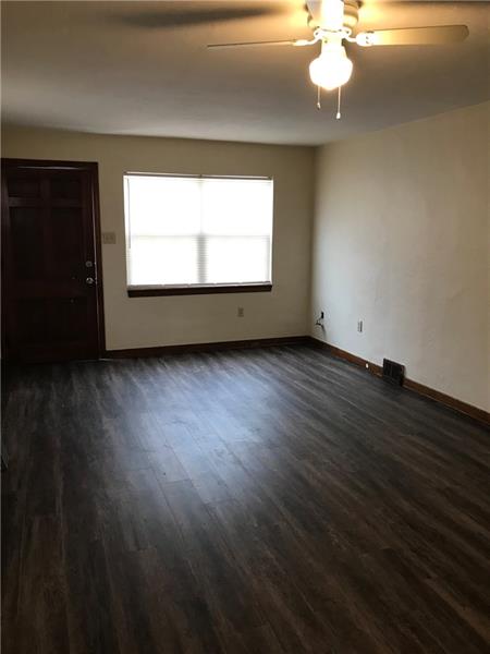 200 Jane Street McKees Rocks, PA 15136 - Photo 8 of 23 Unit 1 family room