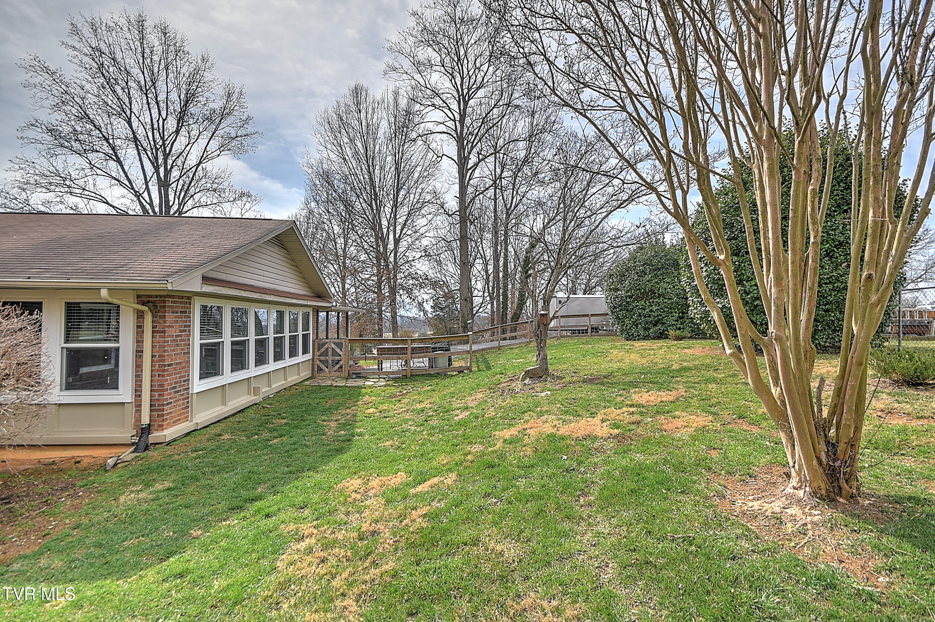 113 Fox Hall Circle Bristol, TN 37620 - Photo 58 of 79 113 Fox Hall DM-60