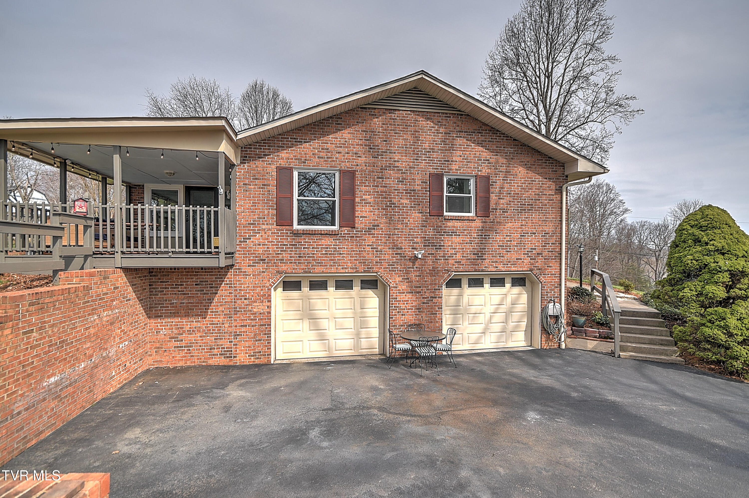 113 Fox Hall Circle Bristol, TN 37620 - Photo 63 of 79 113 Fox Hall DM-58