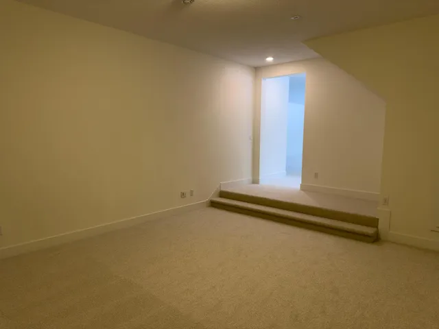 $1,298,515 | 734 Ensconced Way, Chaska, MN 55318