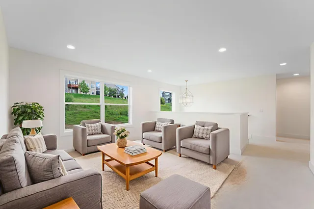 $1,298,515 | 734 Ensconced Way, Chaska, MN 55318