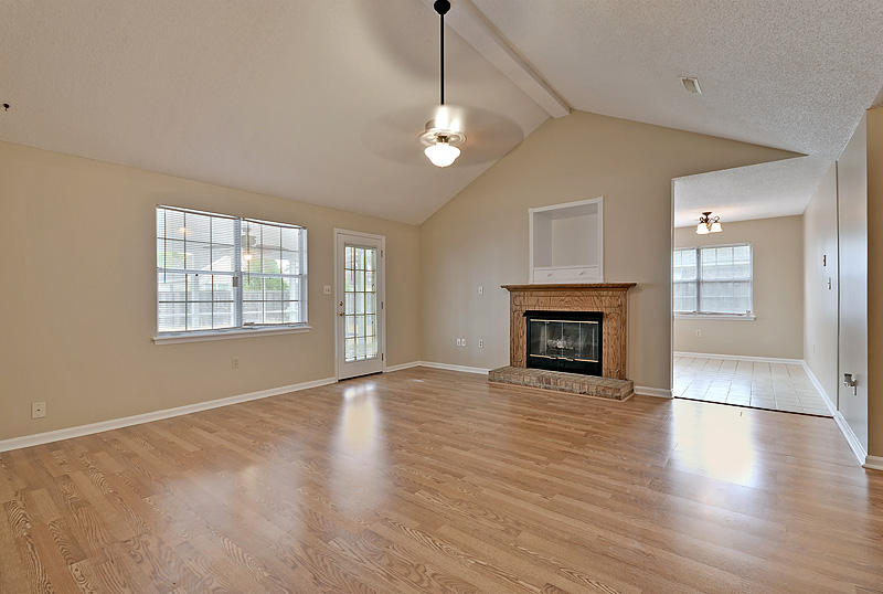 7724 Buck Pond Road North Charleston, SC 29418 - Photo 6 of 28 DSC_0468_DSC_0471-copy