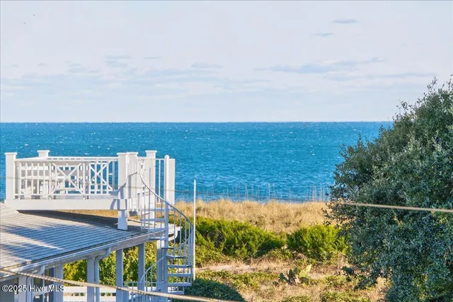 $4,895,000 | 760 South Lumina Avenue, Wrightsville Beach, NC 28480
