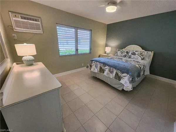 $1,750 | 167 North Collier Boulevard, Unit G2, Marco Island, FL 34145