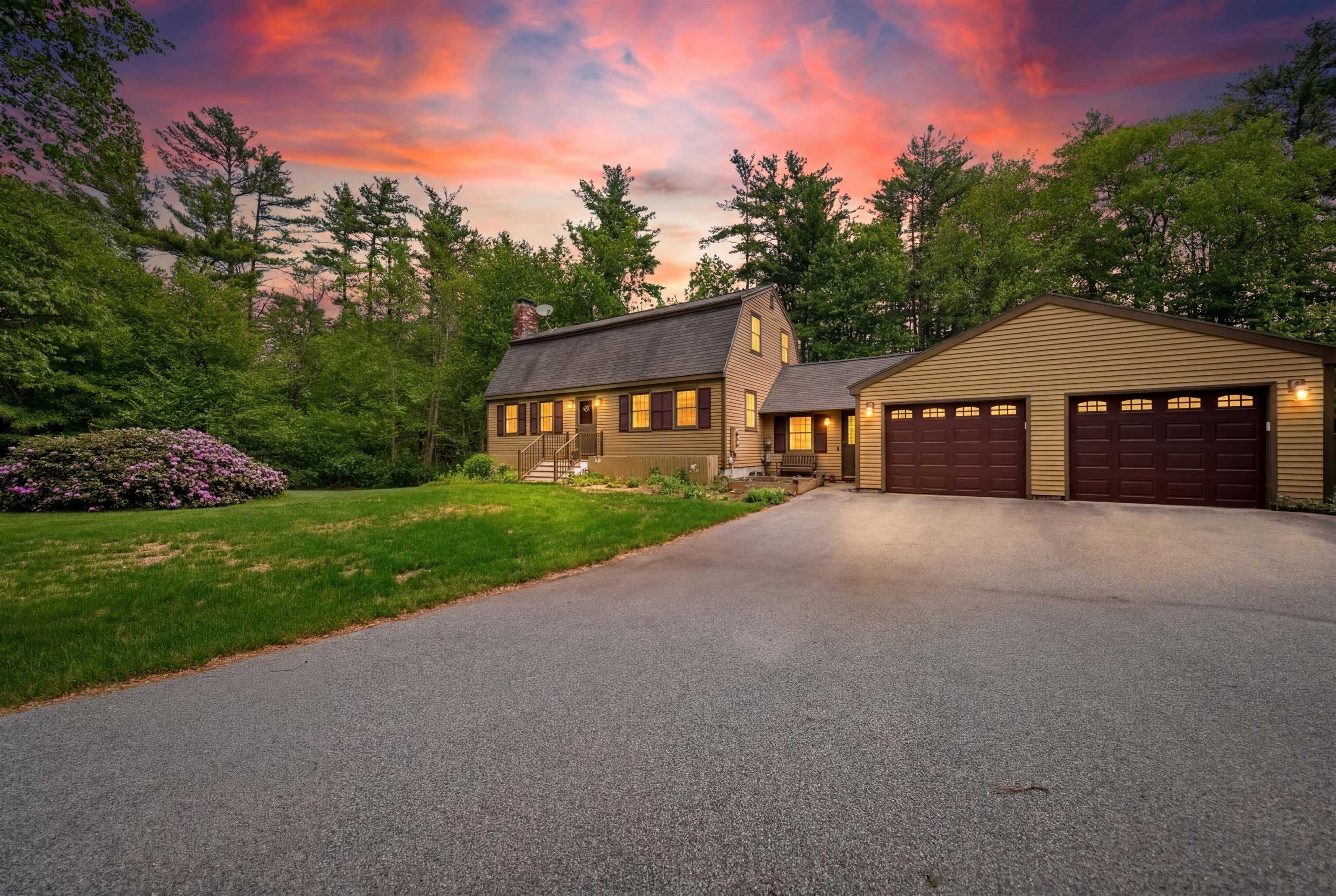 11 Mitchell Street Merrimack, NH 03054 - Photo 2 of 51 Gallery Image 2