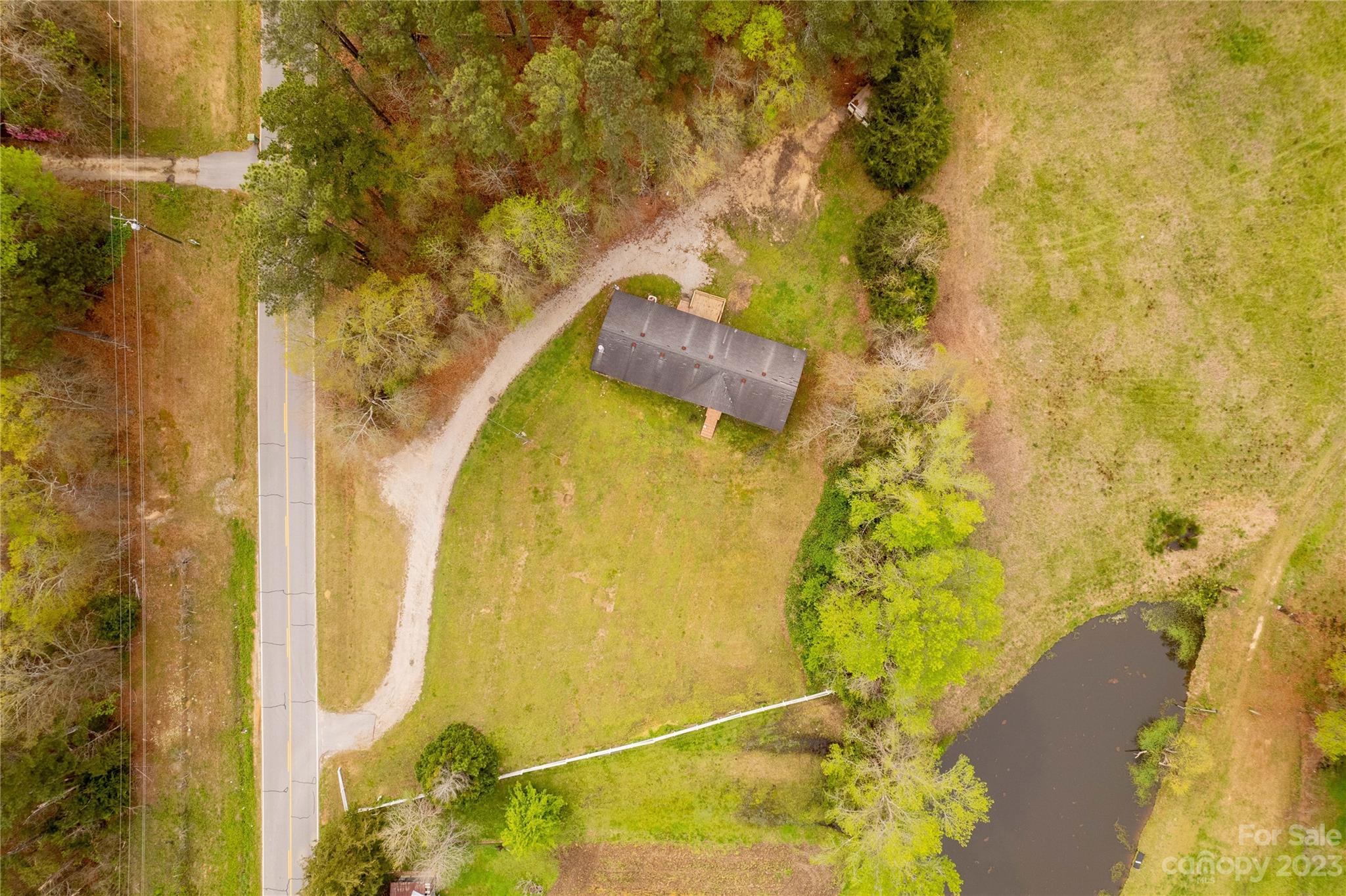 3678 Old Camden Road Heath Springs, SC 29058 - Photo 32 of 34 a view of entryway
