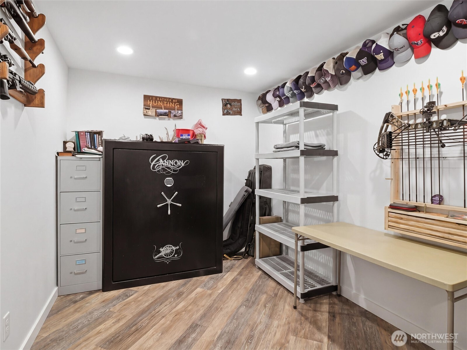 115 Romerman Road Chehalis, WA 98532 - Photo 25 of 40 a view of a workspace with furniture