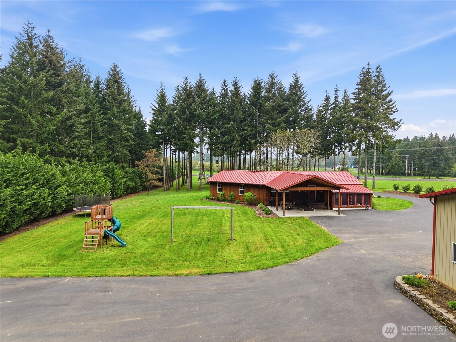 115 Romerman Road Chehalis, WA 98532 - Photo 34 of 40 an outdoor space with furniture and garden