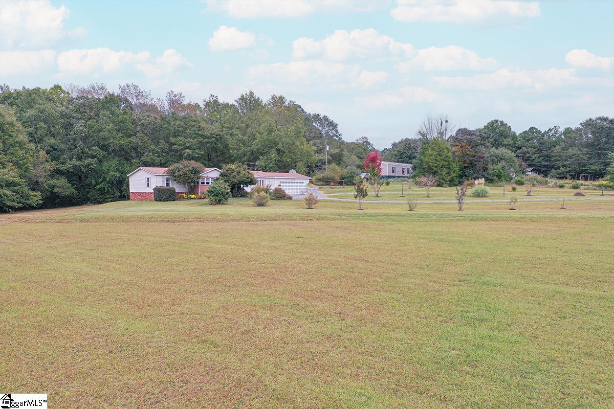 1110 State Rd S-24-398 Hodges, SC 29653 - Photo 1 of 25