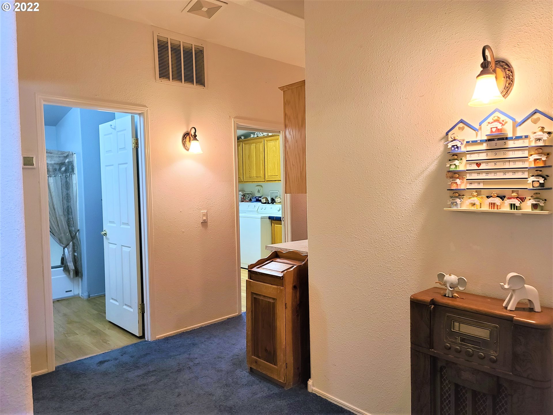 76446 London Road Cottage Grove, OR 97424 - Photo 9 of 32 Gallery Image 9