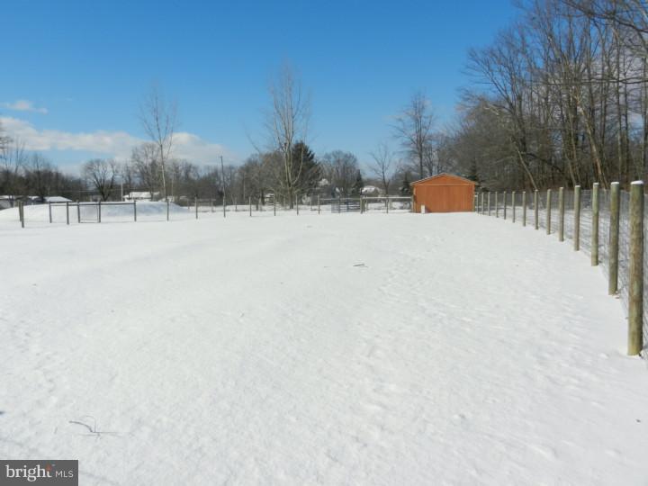 5950 4 Point Road Bethel, PA 19507 - Photo 21 of 23 Gallery Image 21