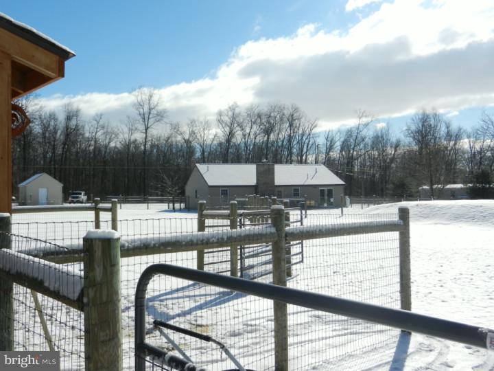 5950 4 Point Road Bethel, PA 19507 - Photo 23 of 23 Gallery Image 23