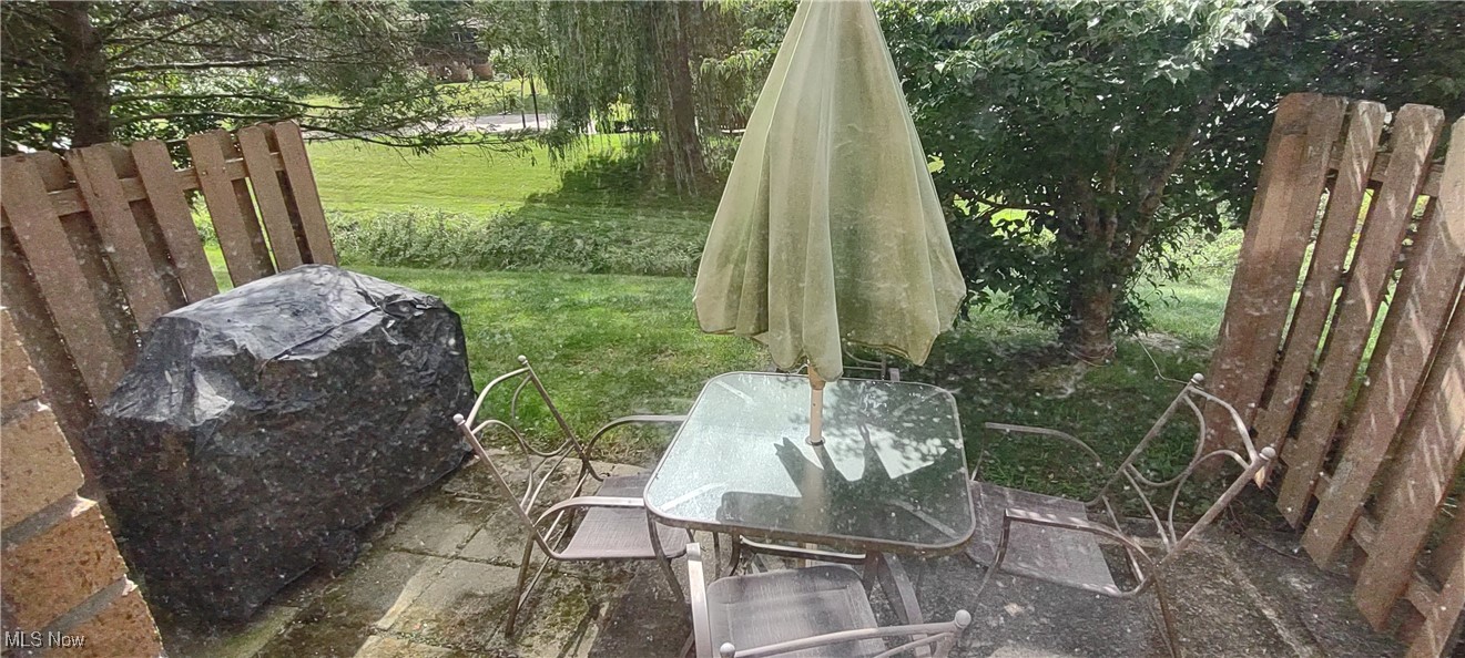 5215 Cline Road Kent, OH 44240 - Photo 23 of 23 Spacious patio