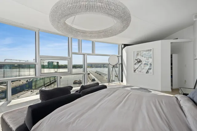 $4,750,000 | Undisclosed Address | Chelsea