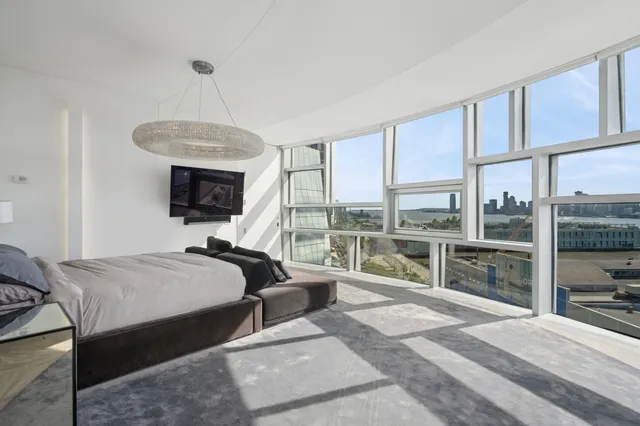 $4,750,000 | Undisclosed Address | Chelsea