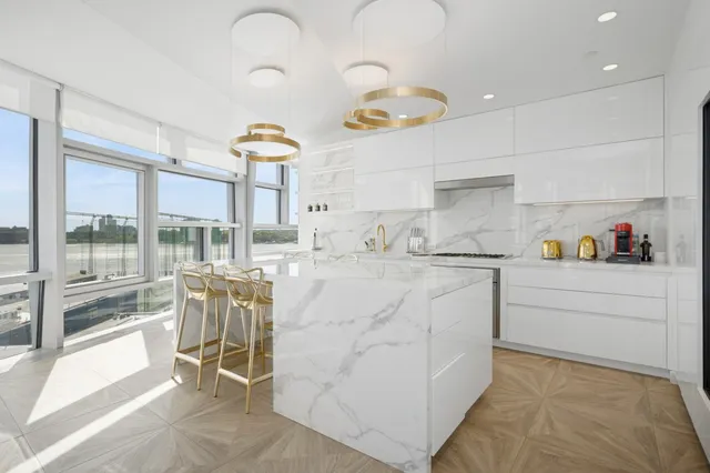 $4,750,000 | Undisclosed Address | Chelsea