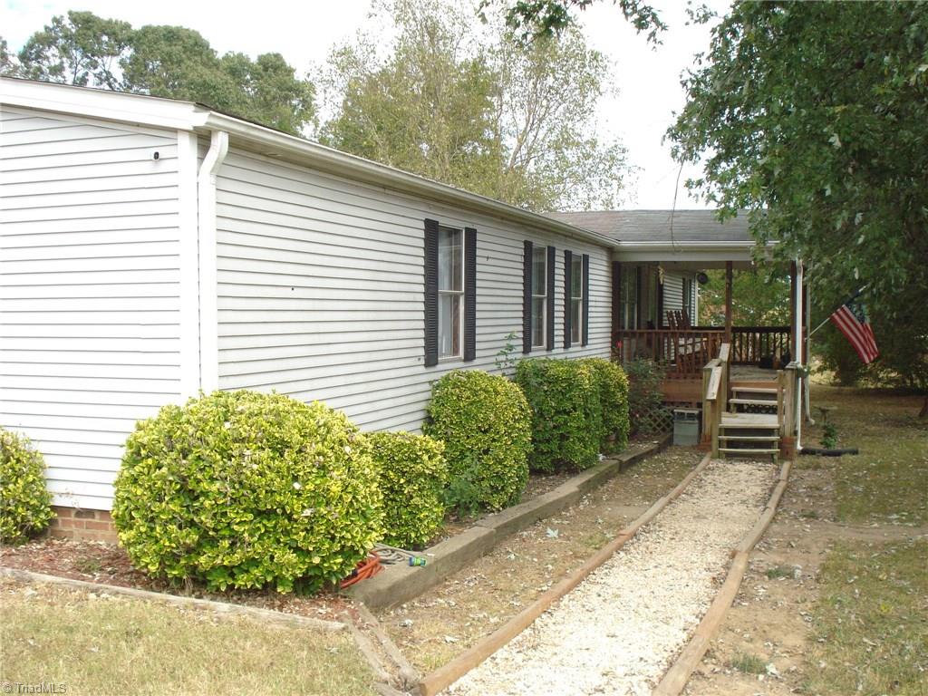 4698 Arnold Road Lexington, NC 27295 - Photo 2 of 21 Gallery Image 2