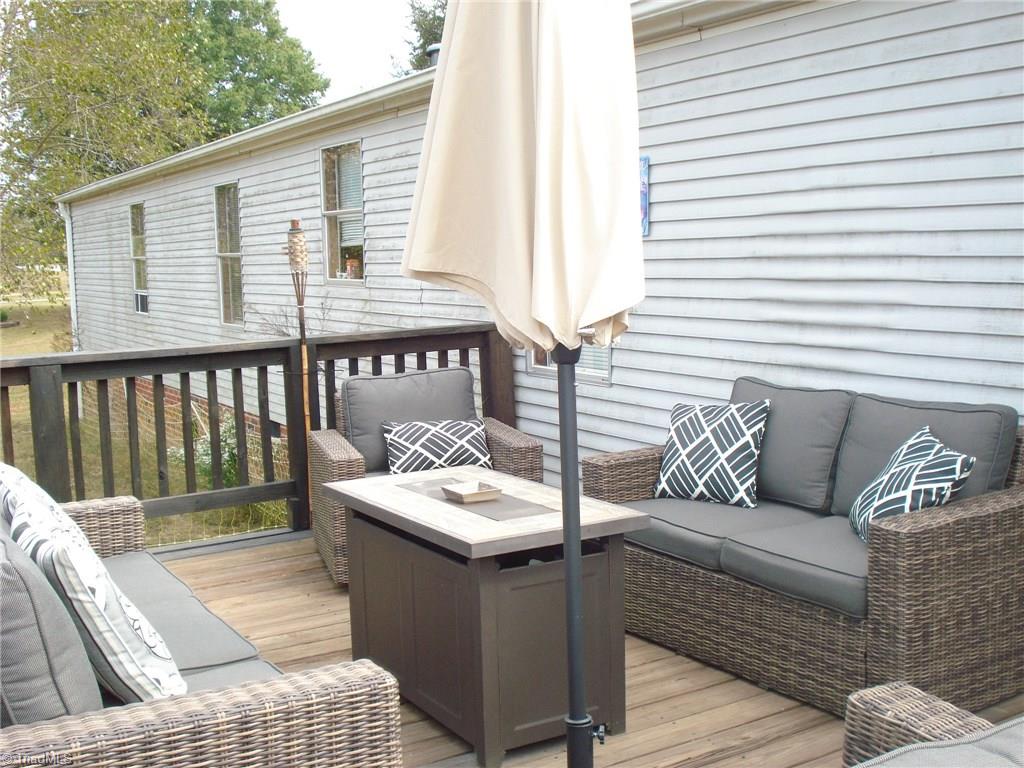 4698 Arnold Road Lexington, NC 27295 - Photo 3 of 21 Gallery Image 3