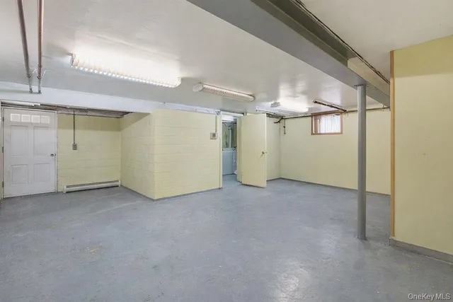 $599,000 | 92 Apple Street, Brentwood, NY 11717