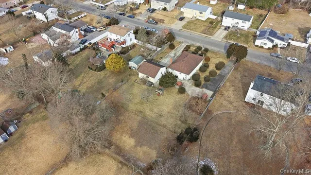 $599,000 | 92 Apple Street, Brentwood, NY 11717