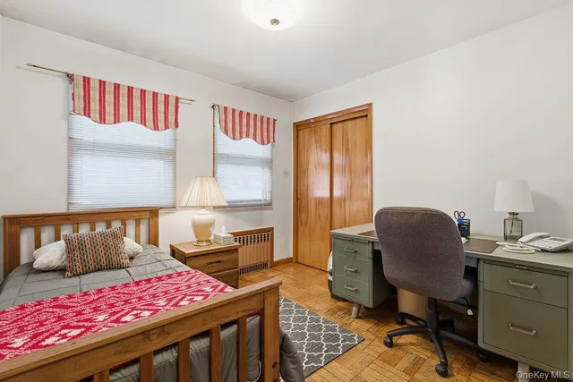 $599,000 | 92 Apple Street, Brentwood, NY 11717