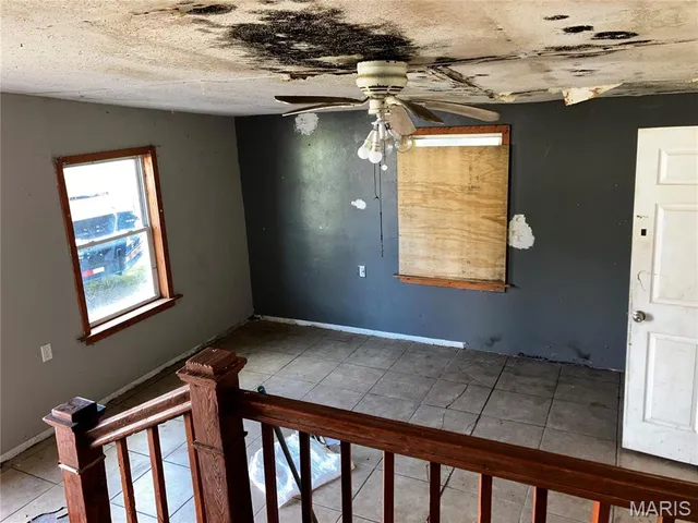 $54,900 | 205 East Smith Street, Benton, IL 62812